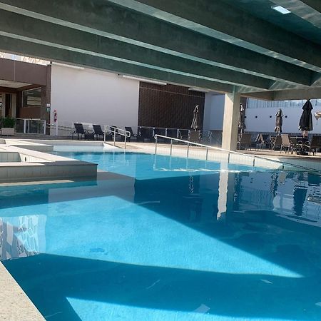 Hotel Spazzio Diroma Cafe Da Manha E Acesso Ao Acqua Park Калдас Новас Екстериор снимка