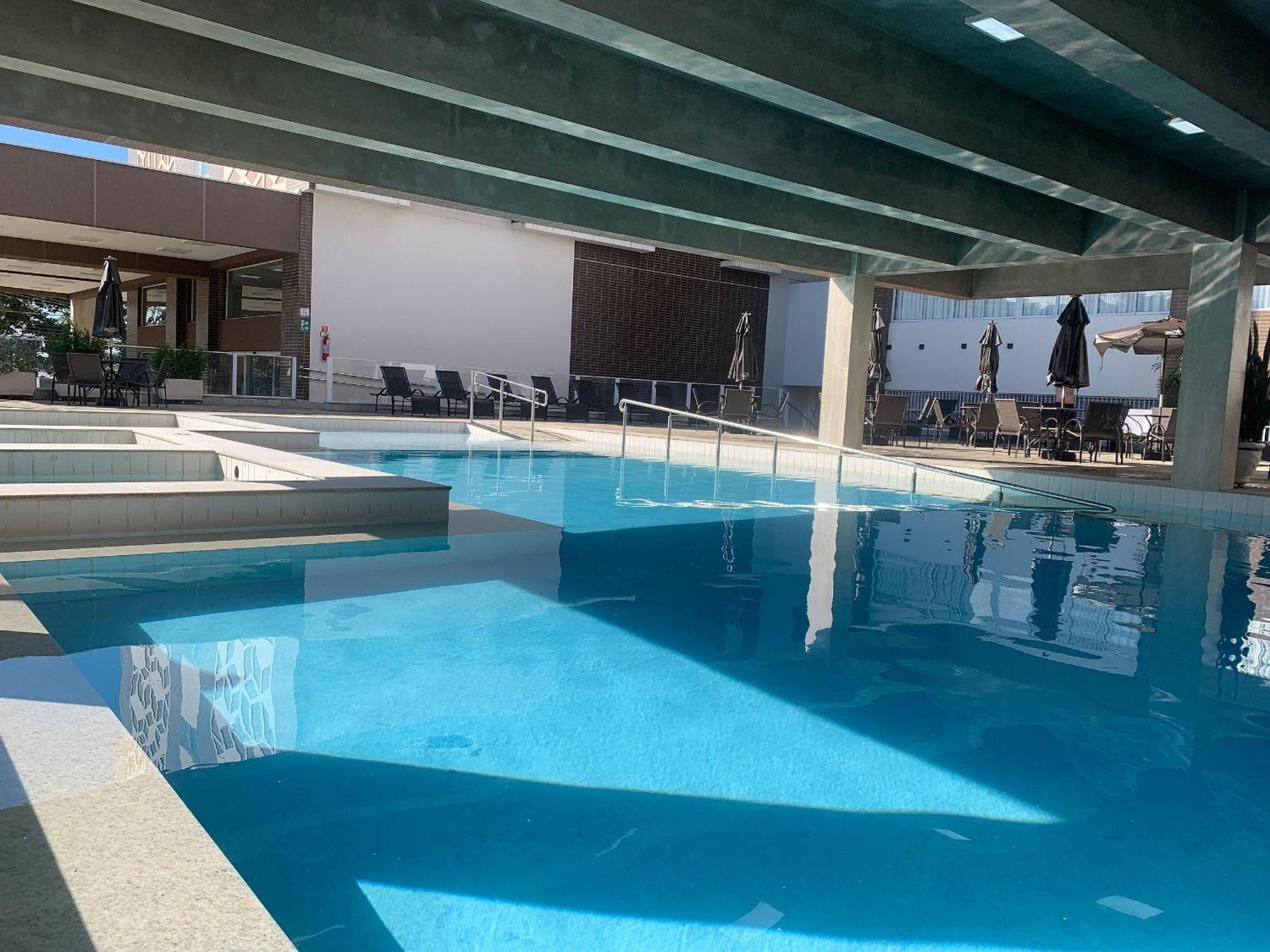 Hotel Spazzio Diroma Cafe Da Manha E Acesso Ao Acqua Park Калдас Новас Екстериор снимка