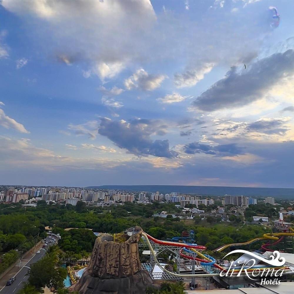 Hotel Spazzio Diroma Cafe Da Manha E Acesso Ao Acqua Park Калдас Новас Екстериор снимка